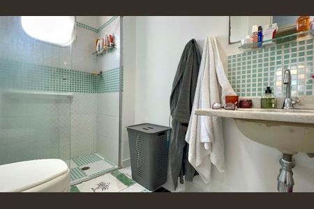 Apartamento à venda com 72m², 2 quartos e 1 vagaBanheiro