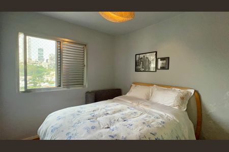 Apartamento à venda com 72m², 2 quartos e 1 vagaQuarto 2
