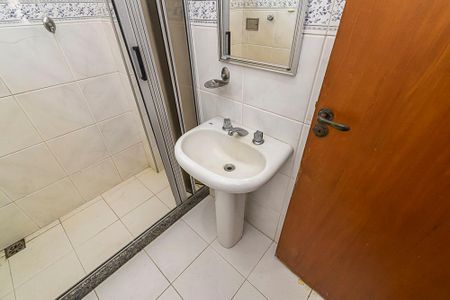 Apartamento à venda com 68m², 3 quartos e sem vagaBanheiro