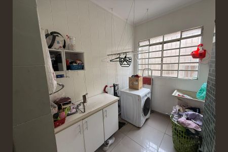 Casa à venda com 130m², 3 quartos e 4 vagas Casa à venda com 130m², 3 quartos e 4 vagasCozinha
