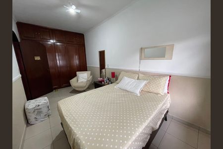 Casa para alugar com 187m², 3 quartos e 2 vagasQuarto 1