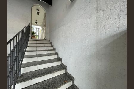 Casa para alugar com 187m², 3 quartos e 2 vagasEntrada