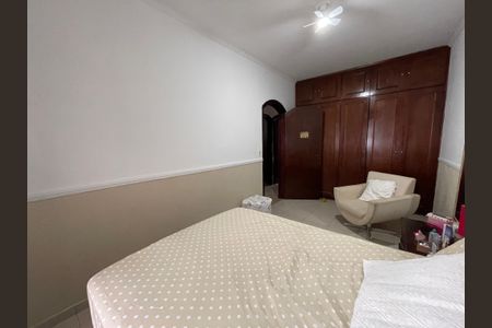 Casa para alugar com 187m², 3 quartos e 2 vagasQuarto 1