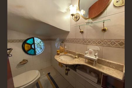 Casa para alugar com 187m², 3 quartos e 2 vagasBanheiro 3