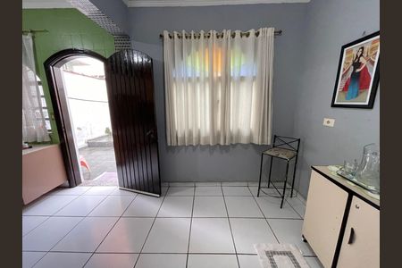 Casa para alugar com 187m², 3 quartos e 2 vagasCozinha