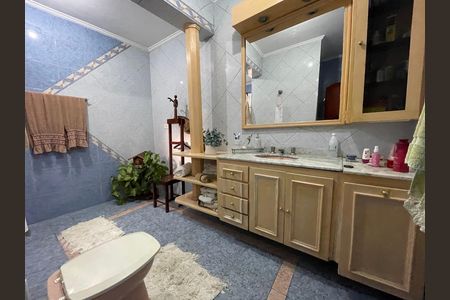 Casa para alugar com 187m², 3 quartos e 2 vagasBanheiro 2