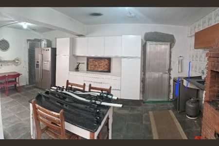 Casa à venda com 4 quartos, 321m² em Vila Alzira, Santo André