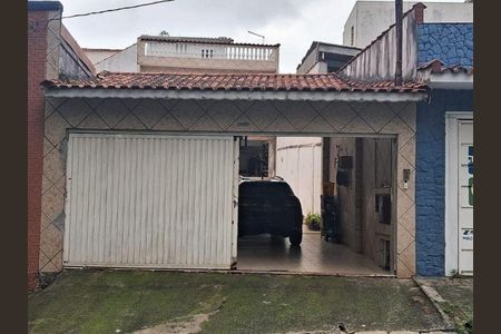 Casa à venda com 321m², 4 quartos e 12 vagas