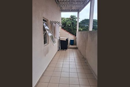 Casa à venda com 321m², 4 quartos e 12 vagas