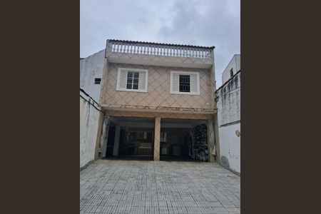 Casa à venda com 321m², 4 quartos e 12 vagas