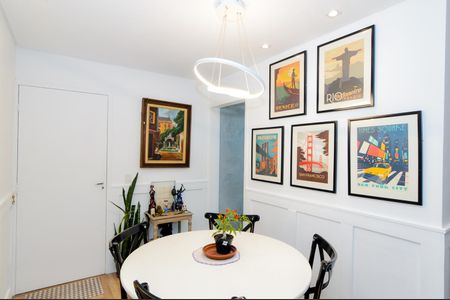 Apartamento à venda com 72m², 2 quartos e 1 vagaSala