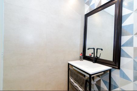 Apartamento à venda com 72m², 2 quartos e 1 vagaBanheiro Social
