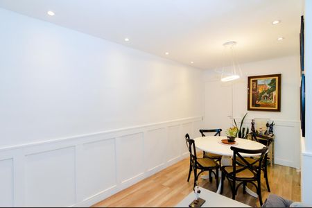 Sala de apartamento à venda com 2 quartos, 72m² em Jardim Valeria, Guarulhos
