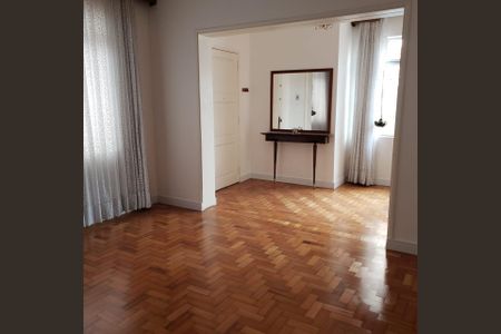Casa à venda com 3 quartos, 148m² em Vila Mariana, São Paulo