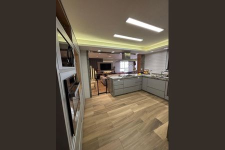 Apartamento à venda com 130m², 3 quartos e 3 vagas