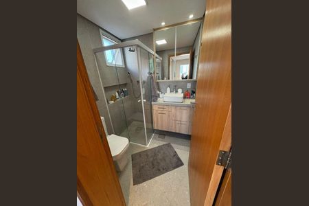 Apartamento à venda com 130m², 3 quartos e 3 vagas