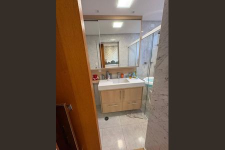 Apartamento à venda com 130m², 3 quartos e 3 vagas