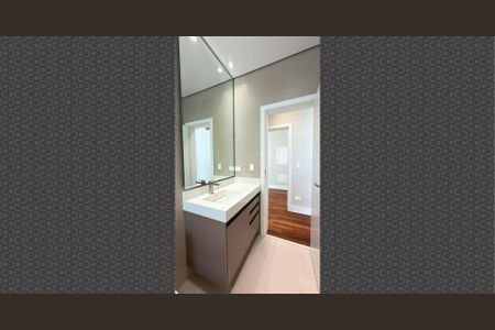 Casa à venda com 420m², 4 quartos e 8 vagas