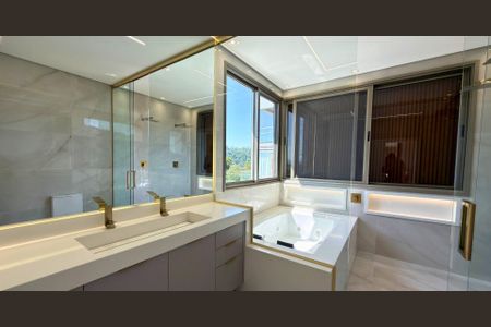 Casa à venda com 420m², 4 quartos e 8 vagas