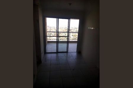 Apartamento à venda com 2 quartos, 56m² em Pestana, Osasco