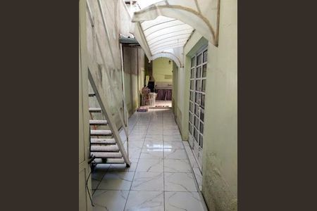 Casa à venda com 3 quartos, 142m² em Km 18, Osasco