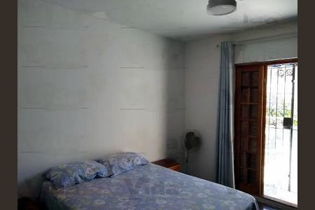 Casa à venda com 3 quartos, 142m² em Km 18, Osasco