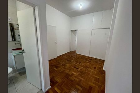 Apartamento à venda com 2 quartos, 62m² em Copacabana, Rio de Janeiro