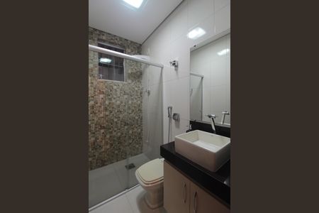 Casa à venda com 46m², 2 quartos e 2 vagasBanheiro Social