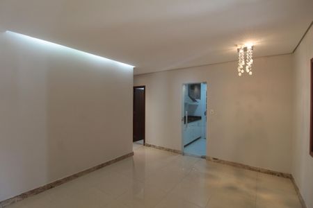Sala de casa à venda com 2 quartos, 46m² em Rio Branco, Belo Horizonte