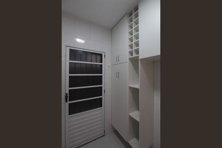 Casa à venda com 46m², 2 quartos e 2 vagasCozinha