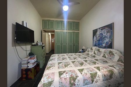 Apartamento à venda com 131m², 3 quartos e sem vaga