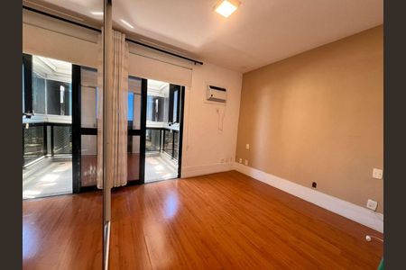 Apartamento à venda com 2 quartos, 109m² em Barra da Tijuca, Rio de Janeiro