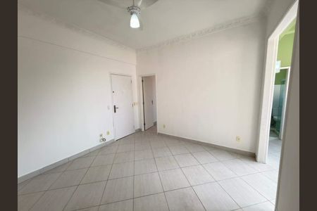 Apartamento à venda com 67m², 1 quarto e sem vaga