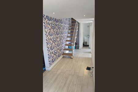 Sala de apartamento à venda com 2 quartos, 120m² em Vila Valqueire, Rio de Janeiro