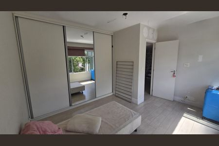 Apartamento à venda com 120m², 2 quartos e 2 vagasQuarto