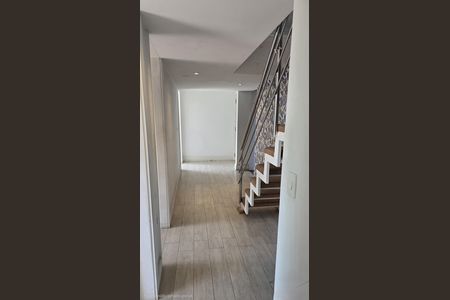 Sala de apartamento à venda com 2 quartos, 120m² em Vila Valqueire, Rio de Janeiro