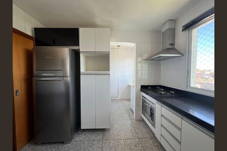 Apartamento para alugar com 106m², 3 quartos e 2 vagasCozinha - Armários