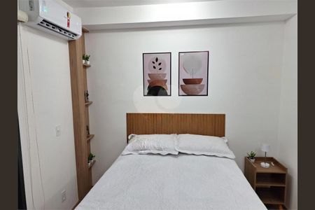 Apartamento à venda com 26m², 1 quarto e sem vaga