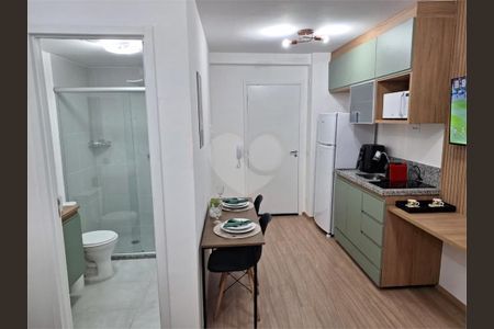 Apartamento à venda com 26m², 1 quarto e sem vaga