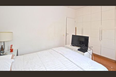Casa à venda com 159m², 5 quartos e 4 vagas