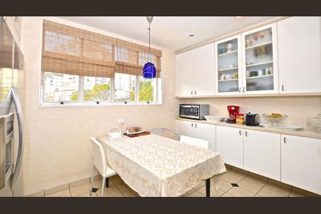 Casa à venda com 159m², 5 quartos e 4 vagas