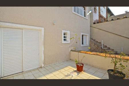 Casa à venda com 159m², 5 quartos e 4 vagas
