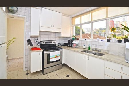 Casa à venda com 159m², 5 quartos e 4 vagas