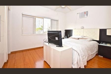Casa à venda com 159m², 5 quartos e 4 vagas