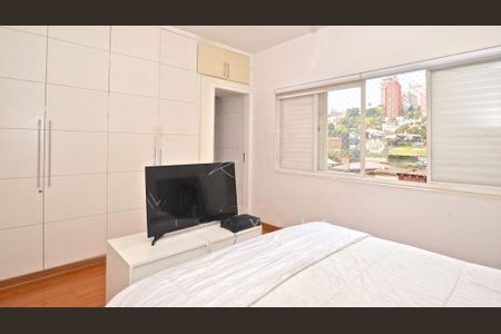 Casa à venda com 159m², 5 quartos e 4 vagas
