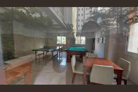 Apartamento para alugar com 2 quartos, 98m² em Moema, São Paulo