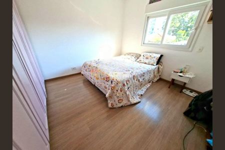 Casa à venda com 4 quartos, 145m² em Ferreira, São Paulo