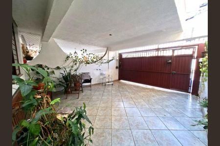 Casa à venda com 145m², 5 quartos e 2 vagas