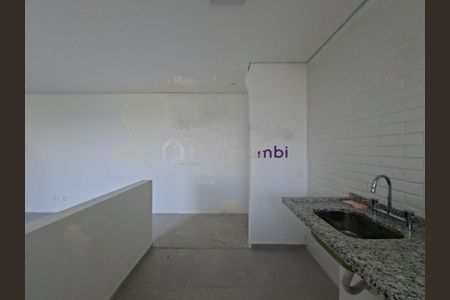 Apartamento à venda com 3 quartos, 76m² em Vila Suzana, São Paulo