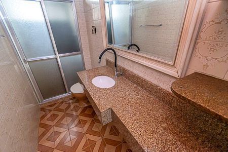 Apartamento para alugar com 63m², 2 quartos e 1 vagaBanheiro